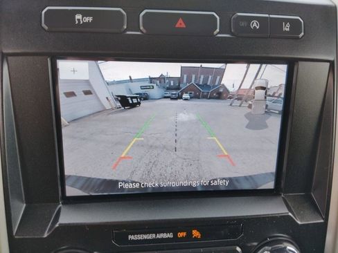 Used 2020 Ford F150 Lariat image 23