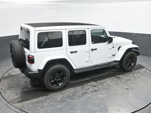 Used 2023 Jeep Wrangler Altitude image 36