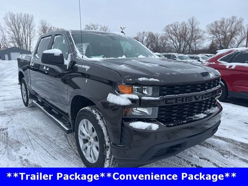 Used 2019 Chevrolet Silverado 1500 Custom w/ Custom Convenience Package image 4