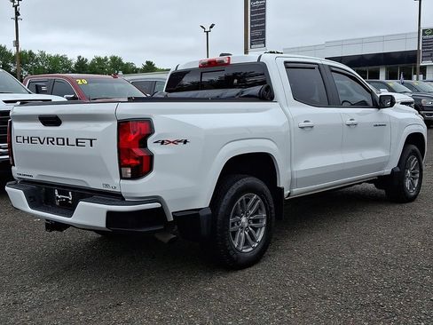 Used 2024 Chevrolet Colorado LT w/ LT Convenience Package AWD/4WD image 6