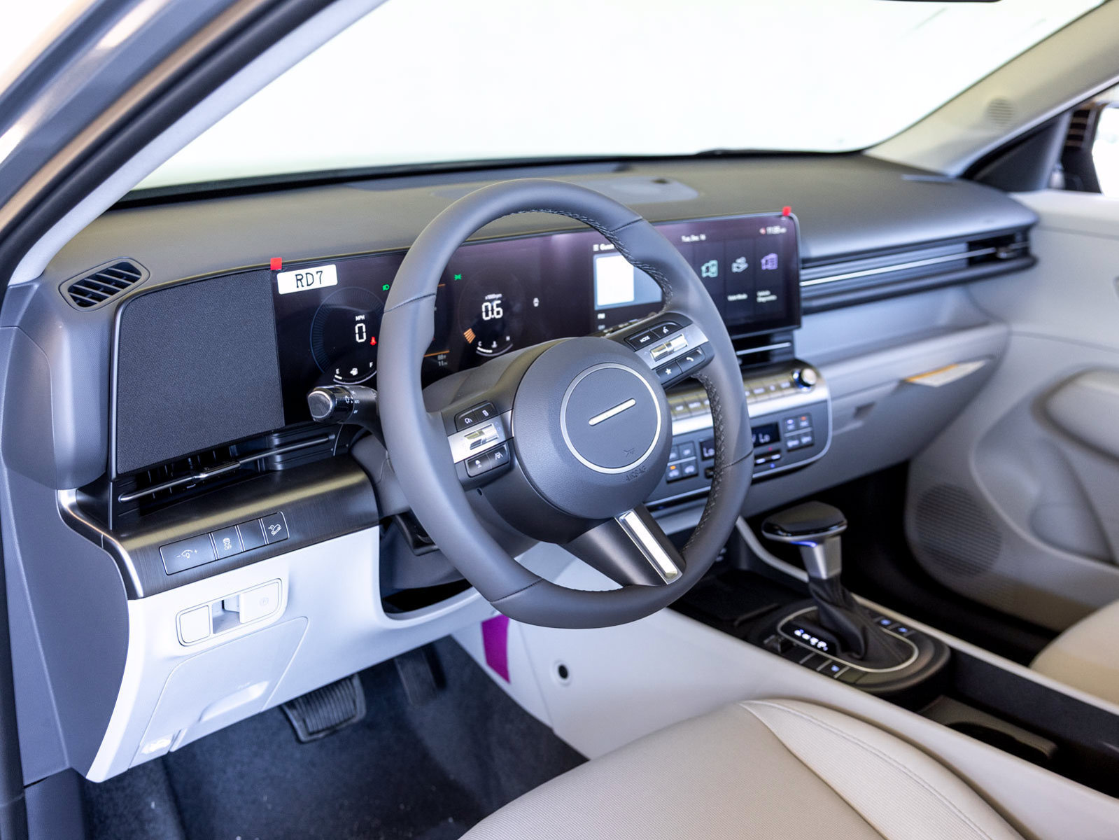 New 2026 Hyundai Kona SEL Sport FWD image 17