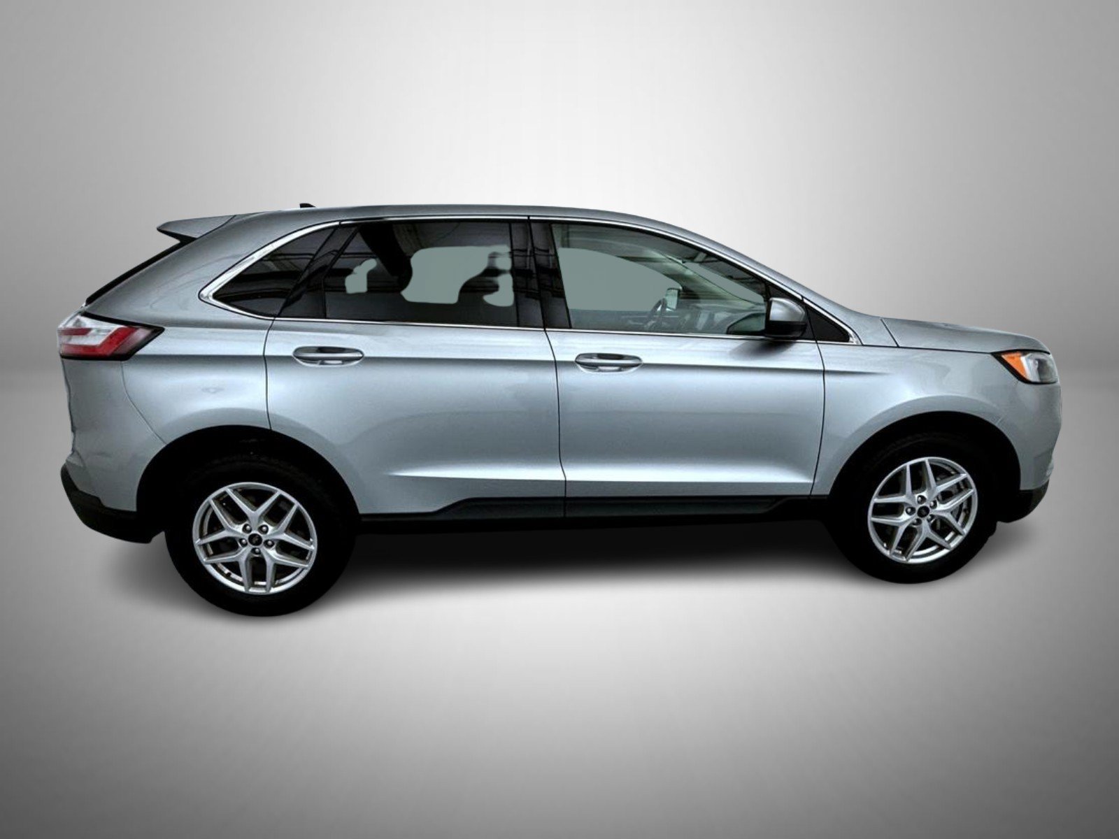 Used 2024 Ford Edge SEL w/ Convenience Package AWD/4WD image 4