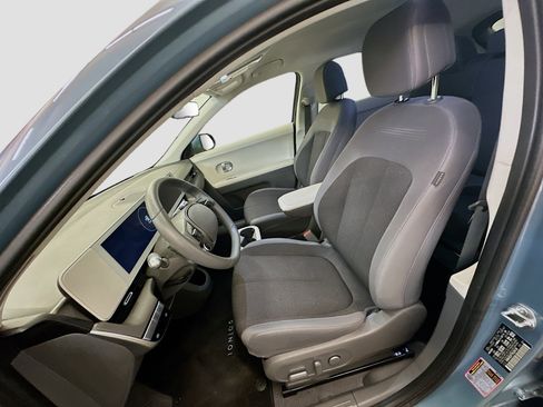 Used 2024 Hyundai Ioniq 5 SEL image 13