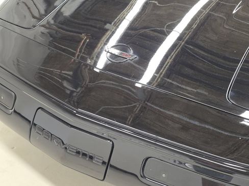 Used 1994 Chevrolet Corvette Coupe RWD image 41