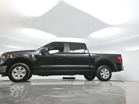 Used 2023 Ford F150 XLT image 7