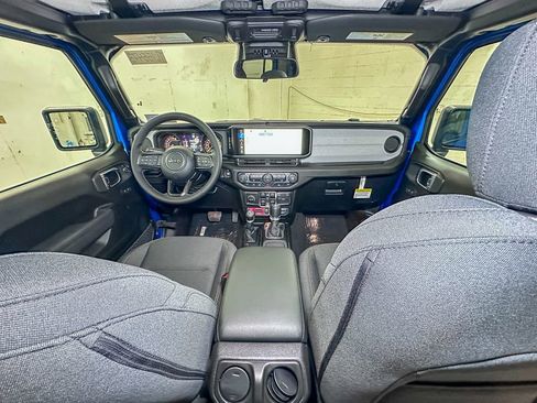 New 2026 Jeep Gladiator Willys image 22