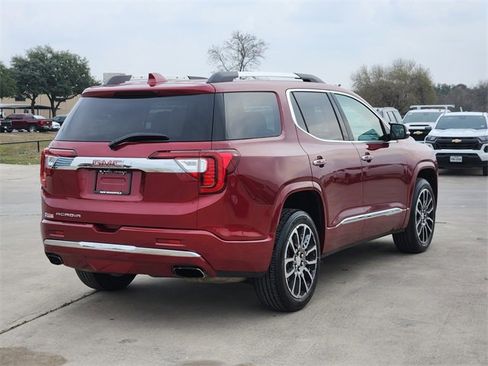 Used 2020 GMC Acadia Denali w/ Trailering Package image 5