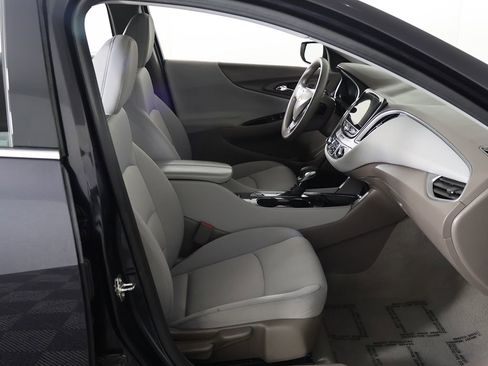 Used 2023 Chevrolet Malibu LT FWD image 23