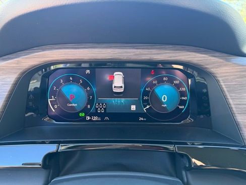 New 2026 Volkswagen Atlas SEL AWD/4WD image 16
