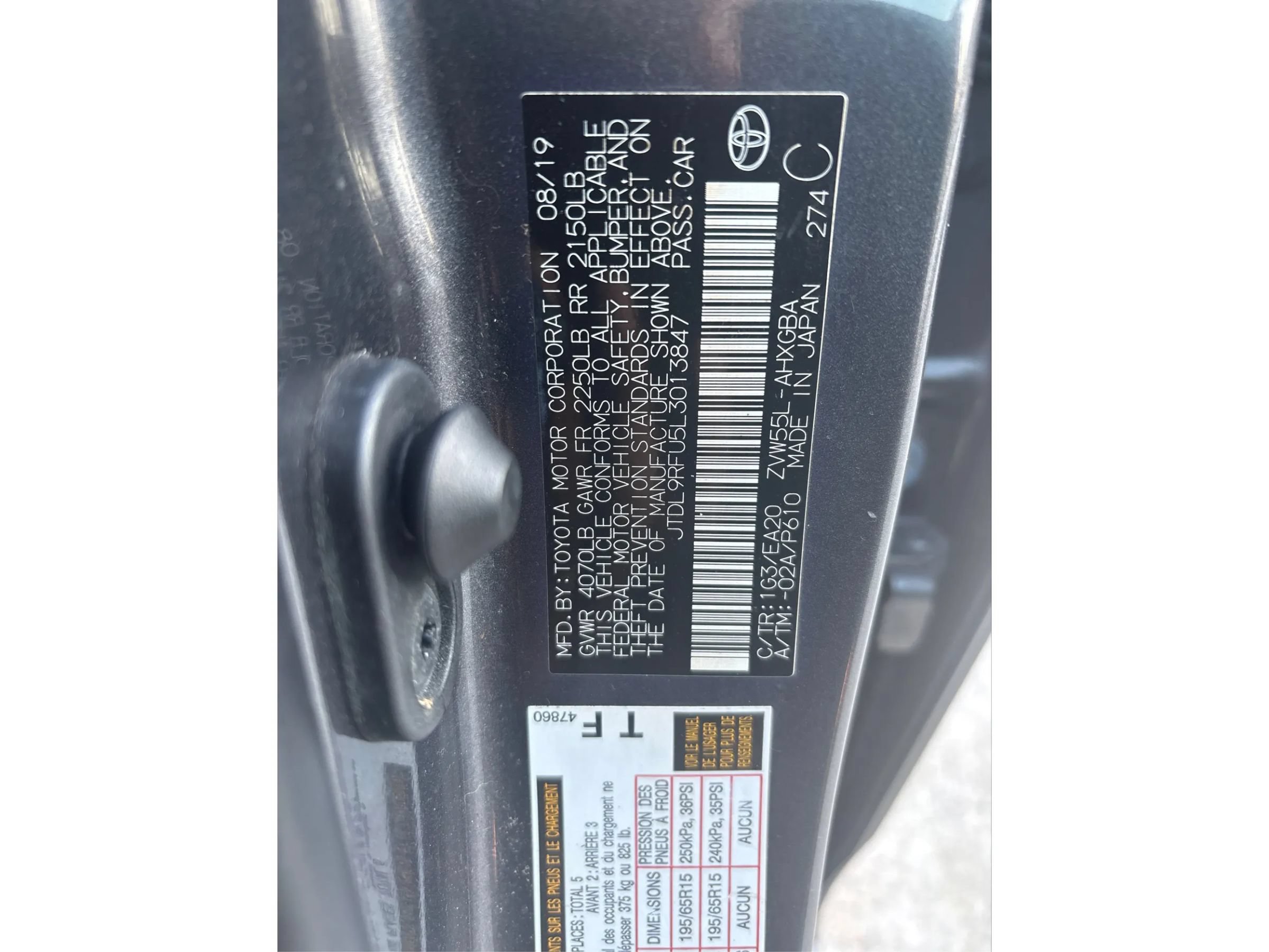 Used 2020 Toyota Prius XLE w/ Advanced Technology Package AWD/4WD image 54