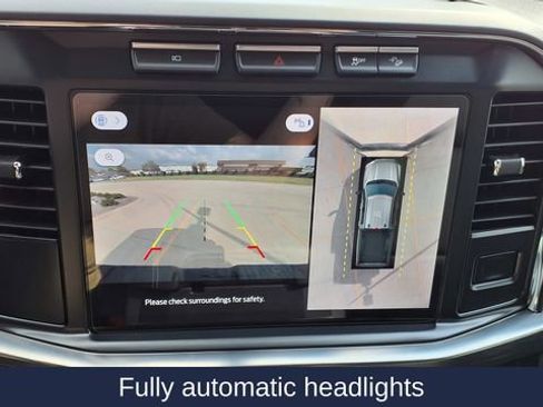 Used 2024 Ford F250 Lariat w/ Sport Appearance Package image 26