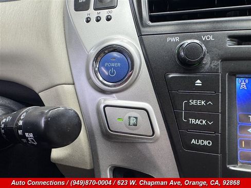 Used 2014 Toyota Prius V Two FWD image 17