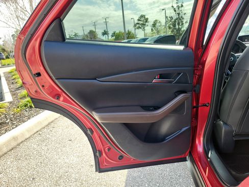 Used 2023 MAZDA CX-30 AWD 2.5 S w/ Premium Package image 15