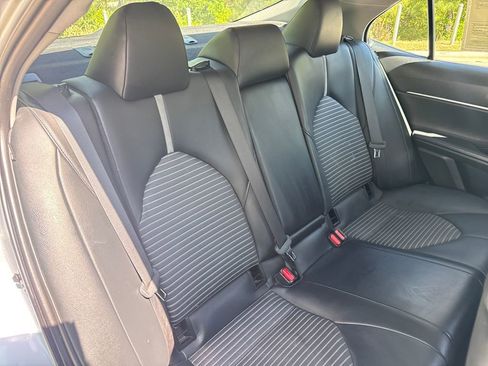 Used 2023 Toyota Camry SE FWD image 32