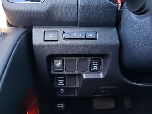 Used 2024 Nissan Frontier Pro-X w/ Pro Convenience Package RWD image 27