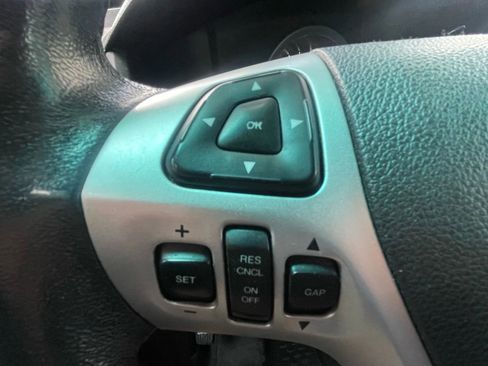 Used 2013 Ford Explorer Limited image 15