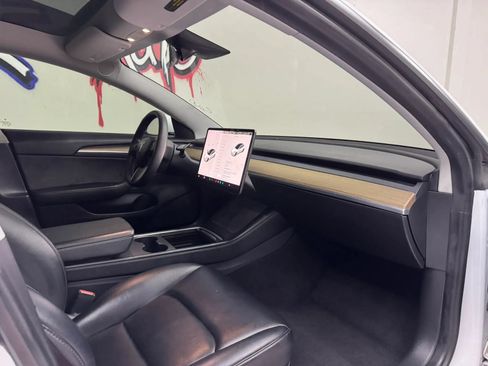 Used 2021 Tesla Model 3 Standard Range Plus RWD image 22