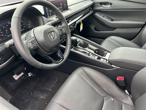 New 2025 Honda Accord EX-L image 10