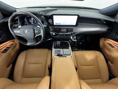 Used 2023 Lexus LS 500 image 10