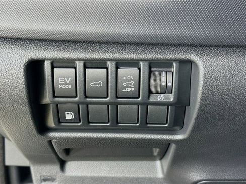 New 2025 Subaru Forester Premium image 10
