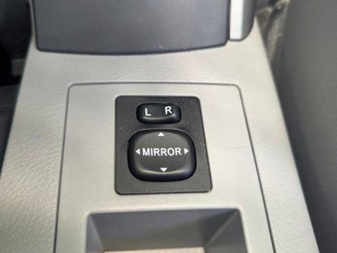 Used 2008 Toyota RAV4 Sport image 36