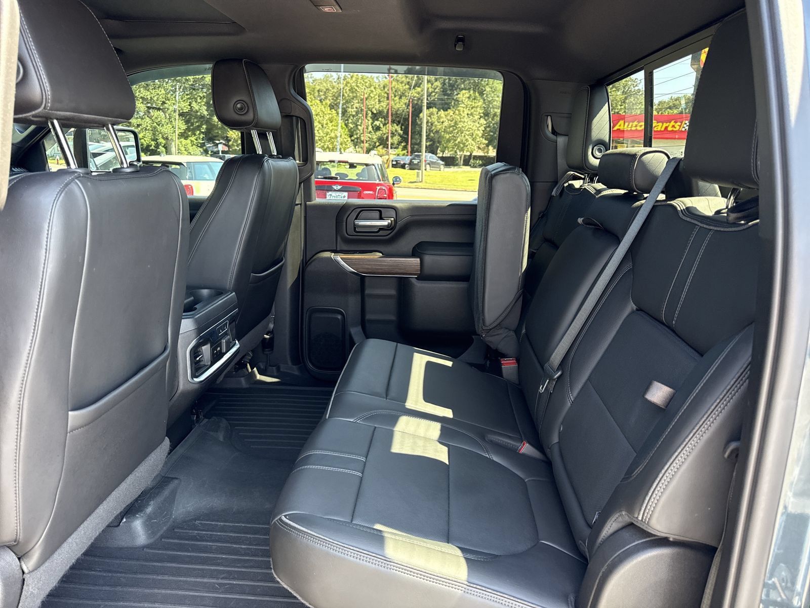 Used 2020 Chevrolet Silverado 3500 High Country w/ LPO, Hitch Package AWD/4WD image 10