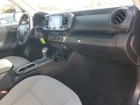 Used 2023 Toyota Tacoma SR image 12