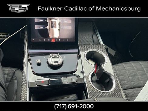 Used 2026 Cadillac Escalade V w/ LPO, ONYX Package image 19