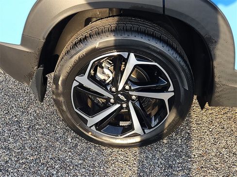 Certified 2023 Chevrolet TrailBlazer RS w/ Convenience Package image 9