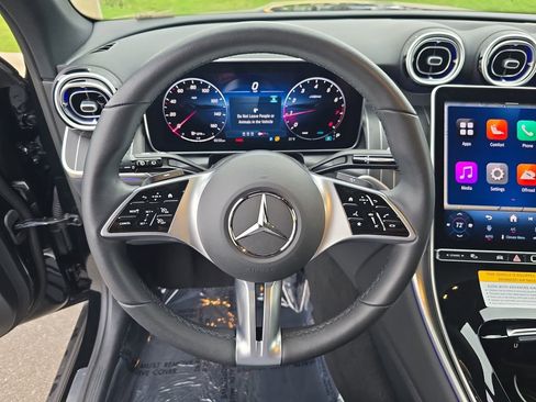 Certified 2025 Mercedes-Benz GLC 300 4MATIC image 20