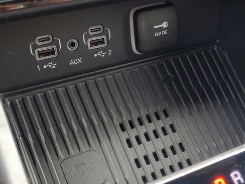 New 2026 Jeep Grand Cherokee Altitude AWD/4WD image 25