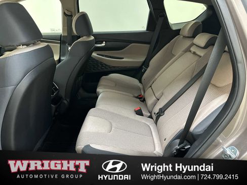 Used 2019 Hyundai Santa Fe SE image 13