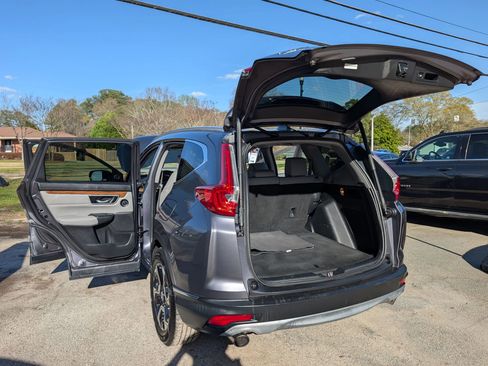 Used 2017 Honda CR-V Touring image 14