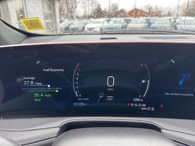 Used 2025 Cadillac XT4 Premium Luxury AWD/4WD image 13