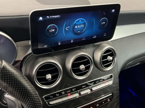 Used 2022 Mercedes-Benz GLC 43 AMG 4MATIC w/ Multimedia Package Lite image 26