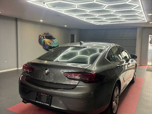 Used 2018 Buick Regal Preferred w/ Sights and Sounds Package FWD image 7