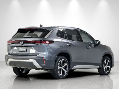 New 2026 Volkswagen Tiguan SE AWD/4WD image 5