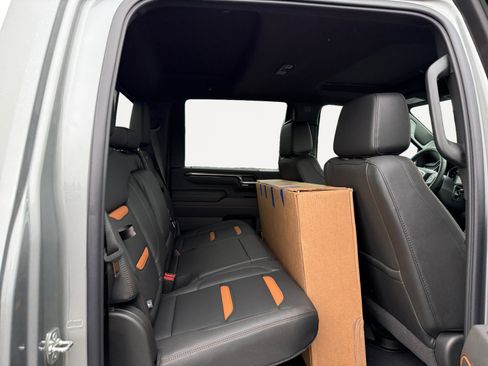 New 2026 GMC Sierra 2500 AT4 w/ AT4 Premium Plus Package image 18