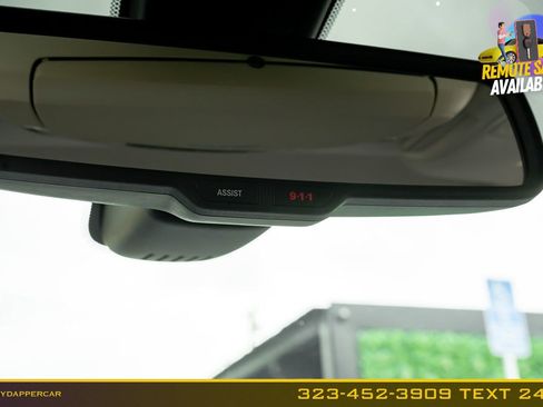 Used 2016 Chrysler 300 C RWD image 29