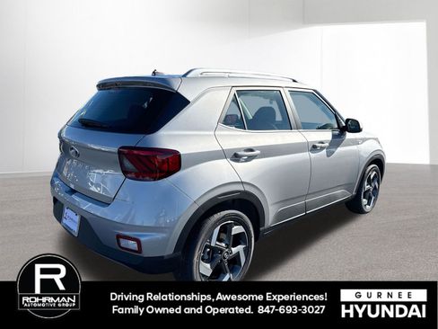 New 2026 Hyundai Venue SEL image 9