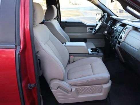 Used 2010 Ford F150 XLT image 22