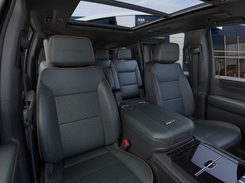 New 2026 GMC Yukon XL AT4 AWD/4WD image 16