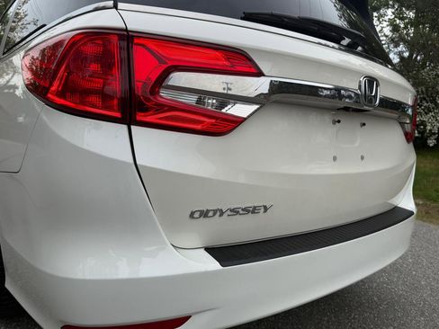 Used 2018 Honda Odyssey EX-L image 31