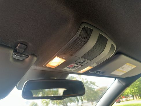 Used 2025 Mitsubishi Eclipse Cross AWD image 26
