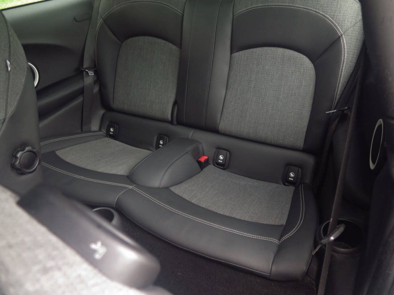 Used 2014 MINI Cooper S FWD image 12