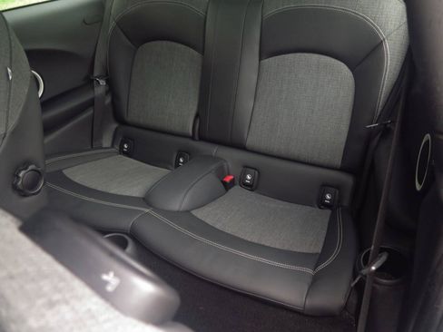 Used 2014 MINI Cooper S FWD image 12