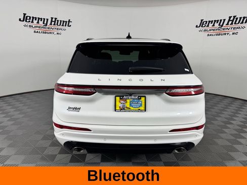 Used 2025 Lincoln Corsair Grand Touring image 8