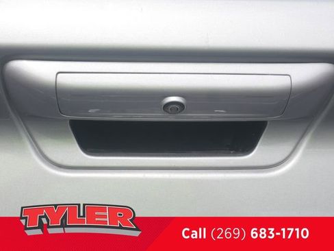 Used 2024 RAM 2500 Big Horn w/ Level 2 Equipment Group AWD/4WD image 18