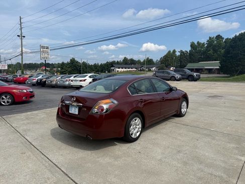 Used 2012 Nissan Altima 2.5 S FWD image 7