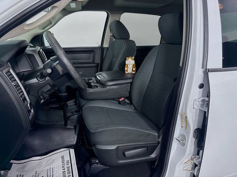 Used 2021 RAM 1500 Tradesman w/ Tradesman SXT Package RWD image 11